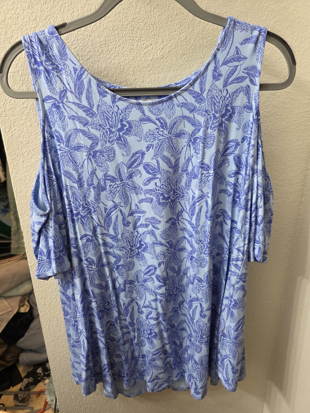 Chico's Light Blue Floral Cold-Shoulder Tunic
